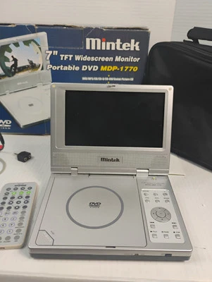 Mintek 7" TFT Monitor Portable DVD Player MDP-1770 In Silver With Accessories - Image 1 of 4