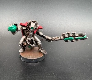 Technomancer | Necrones Warhammer 40k | Pintado | Finecast - Imagen 1 de 2