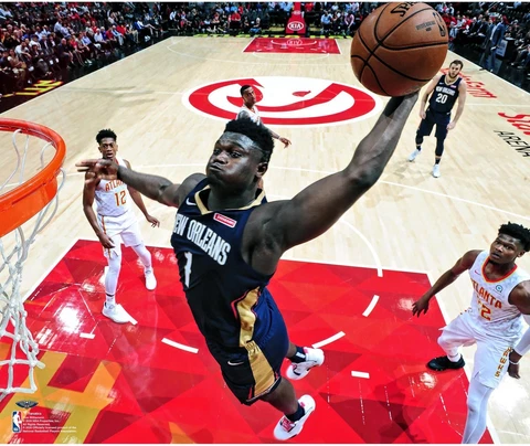 Zion Williamson New Orleans Pelicans Unsigned Dunking Photograph Cover
