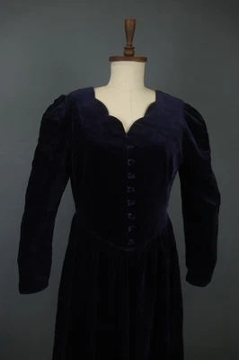 LAURA ASHLEY Purple Long Sleeve Sweetheart Neck Button Front Shift Dress Size L - Image 1 of 4