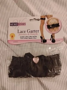 Black Lace Garter w/Pink Heart Fancy Dress Up Halloween Adult Costume Accessory - Picture 1 of 5