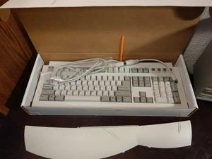 Vintage SCORPIUS Windows 95 Tastatur Modell SCORP104 mit PS/2 OEM BOX RM0-KBRK - Bild 1 von 8