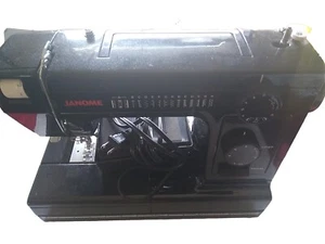 Janome HD1000 Black Edition Industrielle Nähmaschine - Bild 1 von 1
