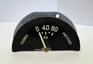 1949 Plymouth Deluxe Special deluxe Oil Pressure Gauge 1302624 NOS - Picture 1 of 3