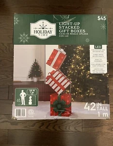 Light-up Stacked Gift Boxes with 60 LED Lights, 42" Tall NEW - Picture 1 of 1