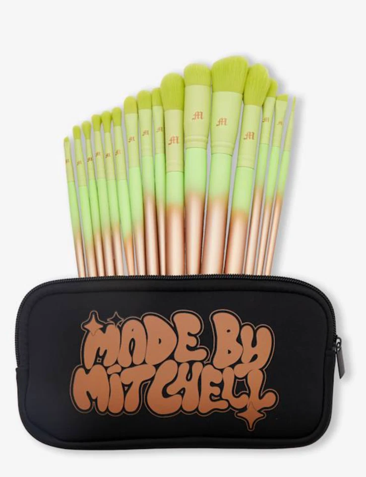 Made By Mitchell 16 Piece Ombre Brush Set & Pouch BUBBLE TROUBLE