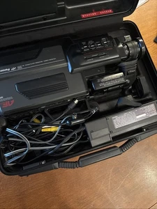 CÁMARA GRABADORA DE VIDEO PANASONIC VHS🔥 AG-160 PIEZO A/F REPORTERO NO COMPLETAMENTE PROBADA - Imagen 1 de 4
