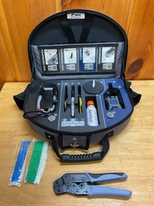Corning TKT-UNICAM-PFC UniCam Connector Tool Kit - TL-UCP, FBC-007 Cleaver - Afbeelding 1 van 17