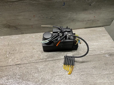 BOMBA DE VÁCUO COM TRAVA DE PORTA MERCEDES BENZ W140 S CLASS 1994-1997 FABRICANTE DE EQUIPAMENTO ORIGINAL - Imagem 1 de 4