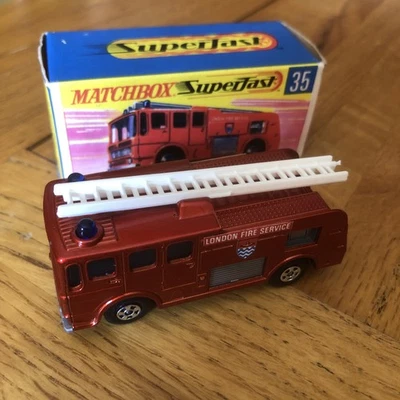 Mint Matchbox Lesney Superfast No35 MERRYWEATHER Fire Engine " F " TYPE BOX - Image 1 of 4