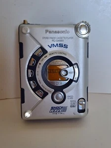 Pour pièces ou réparation * VINTAGE Lecteur cassette Walkman Panasonic RQ-SW99V - Photo 1/8
