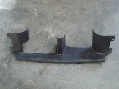 Desviador de aire parrilla radiador 1998 1999 2000 2001 Ford Explorer 4x4 SUV 98 99 01 Foto 1 de 4