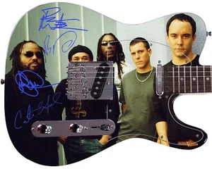Dave Mathews Autogrammfoto Gitarre  - Bild 1 von 3