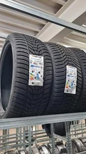 2x 225/40 R18 92V Hankook Winter icept evo3 DOT 3422 Winterreifen NEU - Bild 1 von 1