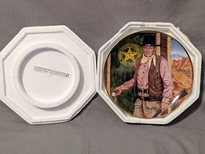 1990s Franklin Mint "John Wayne, Long Arm of the Law" By Robert Tanenbaum-LNIB - Picture 1 of 12