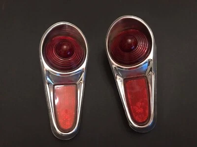 Glas Goggomobil Kombi - Plastic Tail Lights - Image 1 of 2
