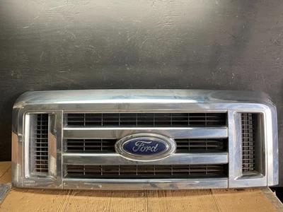 Parrilla cromada superior delantera Ford Econoline E150 E250 2008 a 2014 S6137 DG Foto 1 de 4