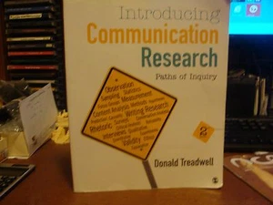 Introducing Communication Research : Paths of Inquiry by Donald F. Treadwell.2nd - Foto 1 di 7