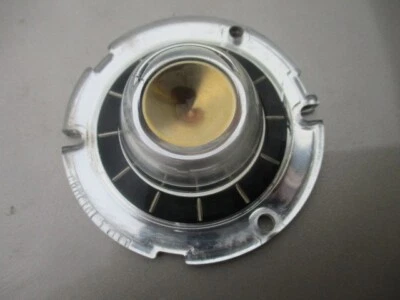 1955 Windsor Horn center 1613085 - Image 1 of 4