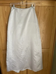 DJ Nights Laura Rymer Damenrock silber lang gefüttert Satin Abend Party 5/6 - Bild 1 von 4