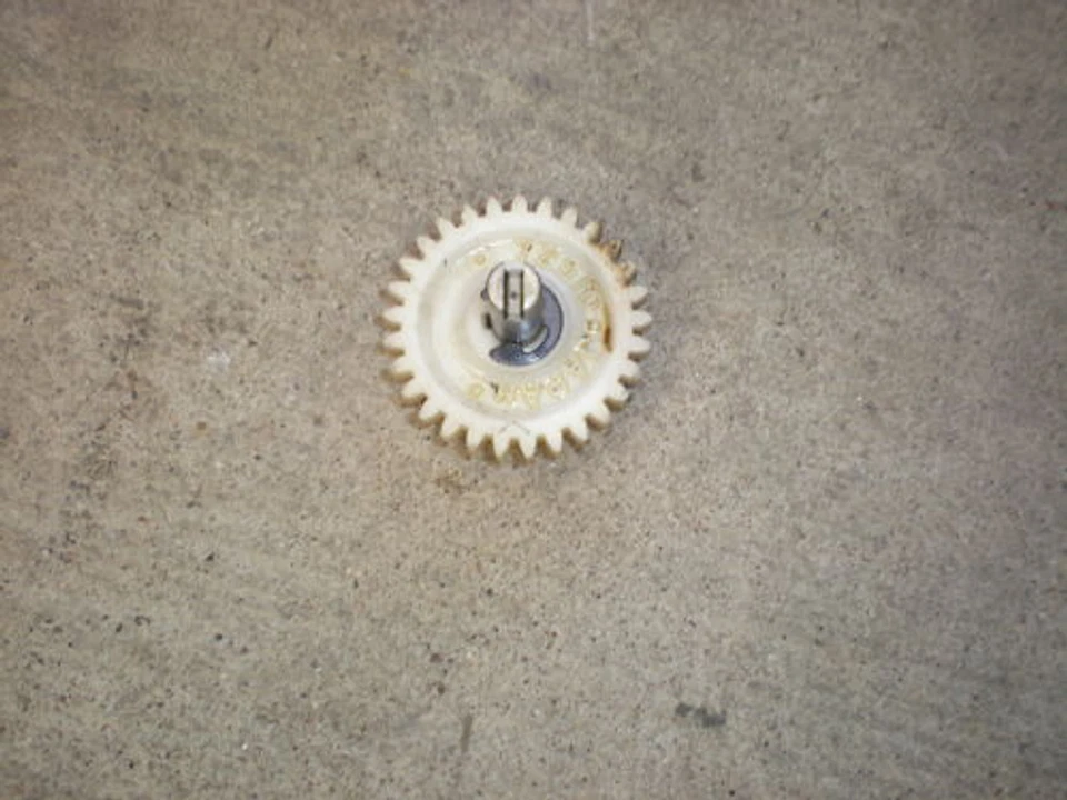 Bomba de aceite Kawasaki KE 100 B KE100 1993 engranaje Foto 1 de 1