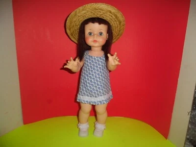 Muñeca EFFENBEE de colección 1961 de 18 pulgadas, ojos azules dormidos, pecas y cabello castaño Foto 1 de 4