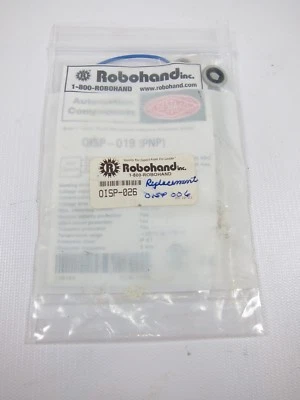 New Robohand OISP-026 Inductive PNP Sensor OISP026 - Image 1 of 2