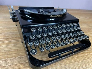 1937 Remington Junior Serviced Glossy Black Vintaget Portable Working Typewriter - Picture 1 of 10