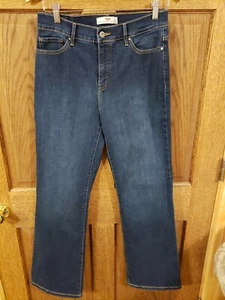 WOMEN'S LEVIS JEANS 10 M BOOT CUT ZIP PERFECTLY SLIMMING EMBELISHED POCKETS - Picture 1 of 9