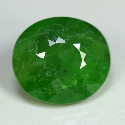 4.41 Cts_Unique Loose Gemstone_100 % Natural Unheated Green Garnet_Oval - Image 1 of 3