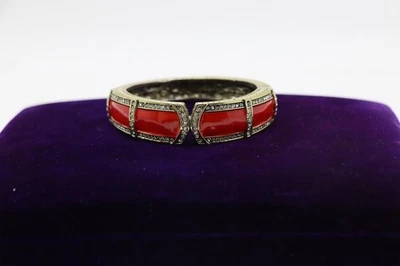 Pulseras brazalete HEIDI DAUS esmalte rojo y diamantes de imitación transparentes Foto 1 de 4