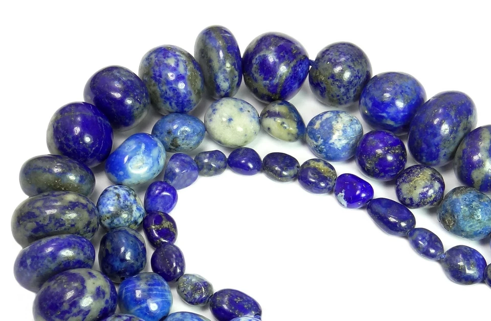 😏 Lapislazuli rundlich-ovale Nuggets in drei Größen Edelsteinperlen Strang 😉 - Bild 1 von 1