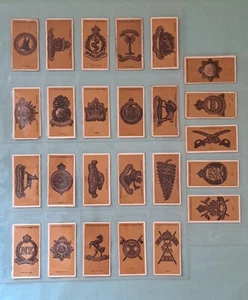 Full Set Of 25 John Player & Sons Cigarette Cards Colonial & Indian Army Badges - Picture 1 of 8