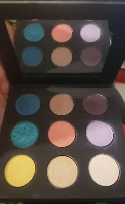 MAKE UP FOR EVER 9 Artist Shadows Palette #3 FLORALS  NWOB 9x1.8g  - Image 1 of 2
