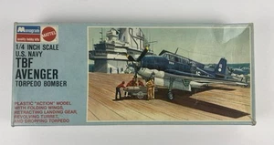Vintage 1958 Monogram US Navy TBF Avenger Torpedo Bomber Model Kit Complete - Picture 1 of 9