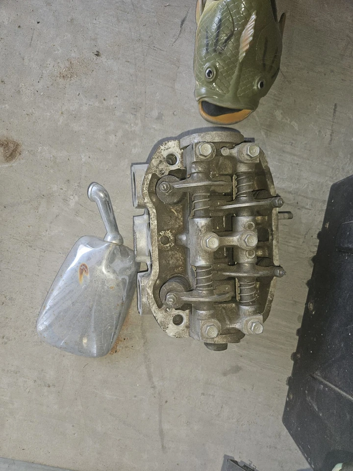 Honda Goldwing 1100 GL1100 1981 motor izquierdo extremo superior culata Foto 1 de 1