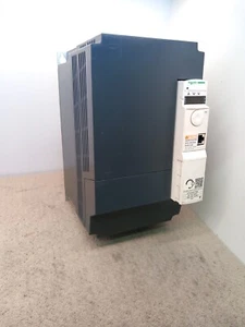 Schneider Electric Altivar ATV32HD15N4 - Bild 1 von 6