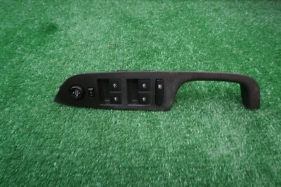 Chevrolet Equinox 2016 2017 interruptor de ventana lado izquierdo del conductor OEM 25946838 Foto 1 de 4
