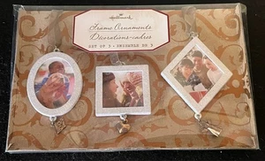 HALLMARK FRAME ORNAMENT SET, 2006 SET OF 3, WHITE SPARKLE - Picture 1 of 5