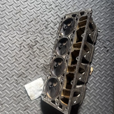 Chevrolet Suburban 1500 2007-2014 montaje de culata del motor 799 OEM lado izquierdo Foto 1 de 3