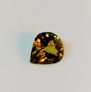0.8 Ct Natural Tourmaline Loose Gemstone 6X5.6X3.4 Heart Green 1 Cut A-193 - Picture 1 of 2