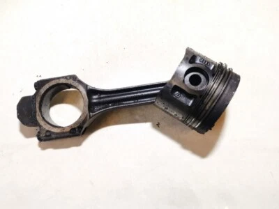 Volkswagen Golf 1992 Piston and Conrod (Connecting rod) used, Genu #1208722-22 — 第 1/4 张图片