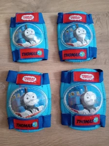 Thomas The Tank Engine Knee And Elbow Pads With Hook And Loop Straps Plastic Cap - Picture 1 of 2