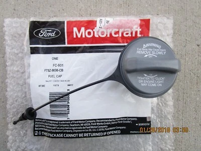 99-07 FORD E-350 SUPER DUTY BASE XL XLT ТОПЛИВНЫЙ БАК КРЫШКА НАПОЛНИТЕЛЯ С ПРИВЯЗЬЮ НОВЫЙ - Изображение 1 из 3