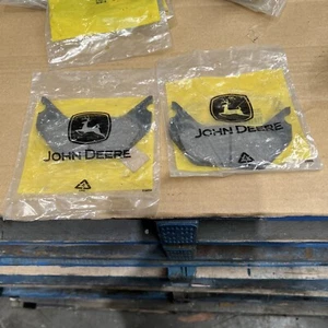 Juego de zapatillas de freno de disco John Deere AT 143311 - Imagen 1 de 5