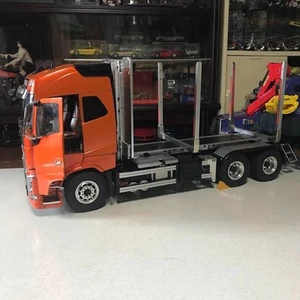 Tamiya 1/14 Volvo Timber Truck - Picture 1 of 11