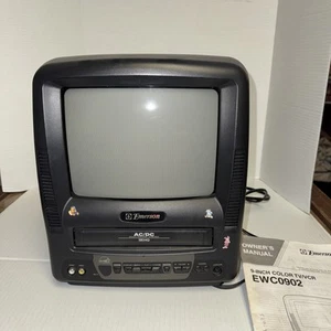 Emerson EWC0902 9" CRT TV VHS Player Kombi getestet - Bild 1 von 6