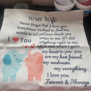 To My Wife - Never Forget That I Love You - Cushion Cover ONLY (45 cm x 45 cm) - Picture 1 of 2