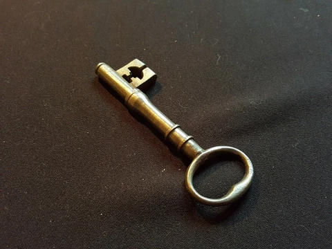 One Reclaimed Antique Cast Steel Georgian Key Door Furniture (EER245) Cover