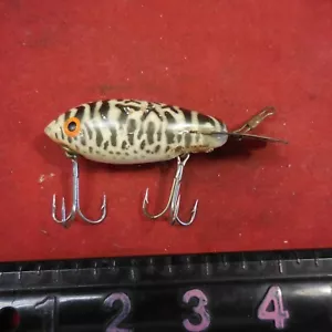 VINTAGE FISHING LURE WOODEN BOMBER - Picture 1 of 7